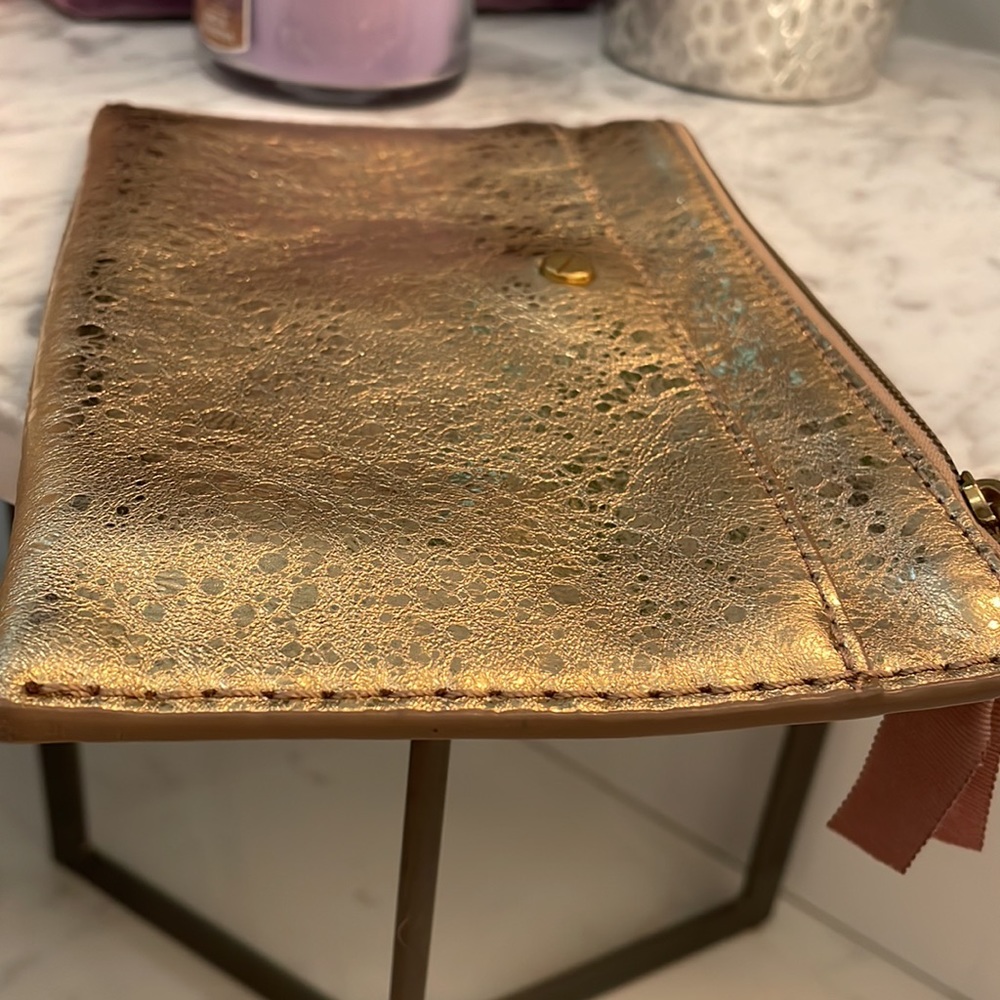 J Crew Metallic Gold Leather Clutch- EUC - Picture 9 of 12